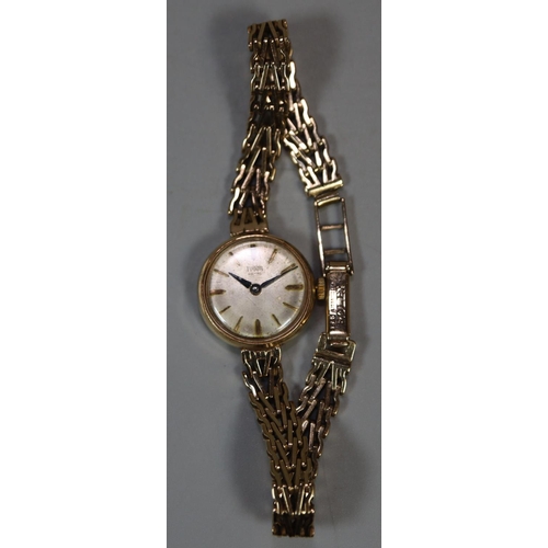 280 - Tudor Royal (Rolex) 9ct gold ladies mechanical bracelet wristwatch with satin face having baton nume... 