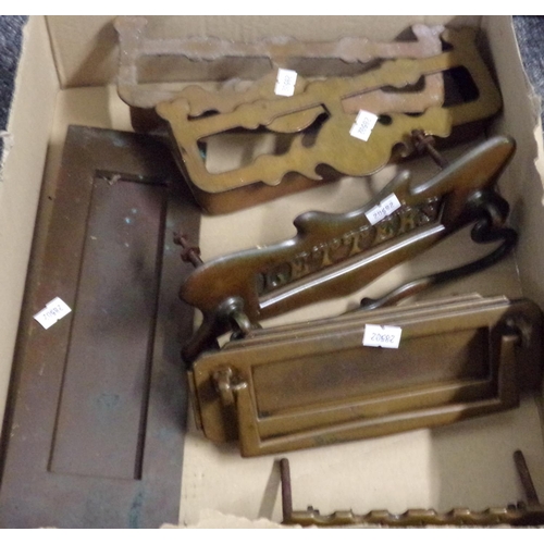 350 - Collection of four cast metal letterplates for doors and a pair of metal, possibly trivets or rests ... 