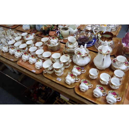 379 - Four trays of Royal Albert English fine bone china 'Old Country Roses' design items to include: 15 p... 