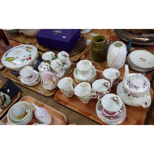 383 - Two trays of china, mostly Royal Albert teaware to include: 'Lorraine' design teapot, Country Fayre ... 