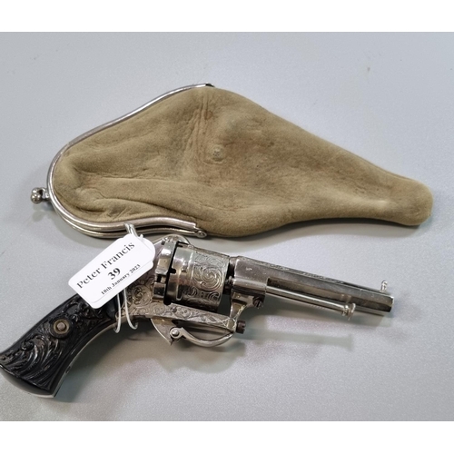 39 - 19th/early 20th century vintage pin-fire revolver with engraved decoration, folding trigger and moul... 