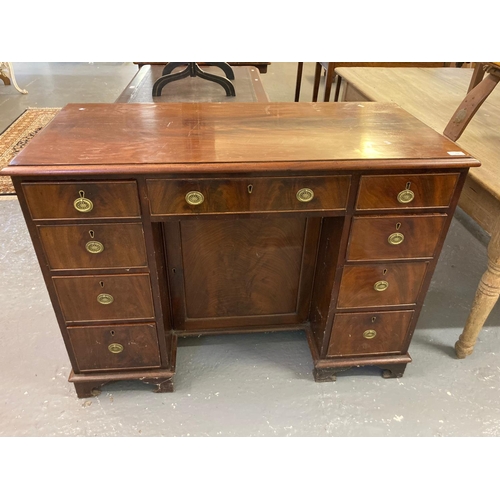 536 - 19th century mahogany twin pedestal desk, the moulded top above an arrangement of four drawers to ea... 