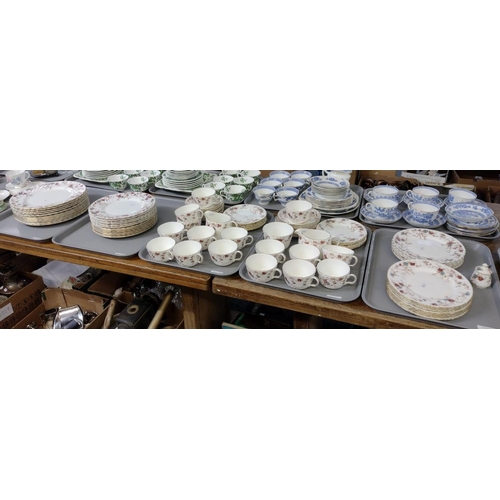 379 - Five trays of Minton English bone china 'Ancestral' design tea and dinnerware items to include: teac... 