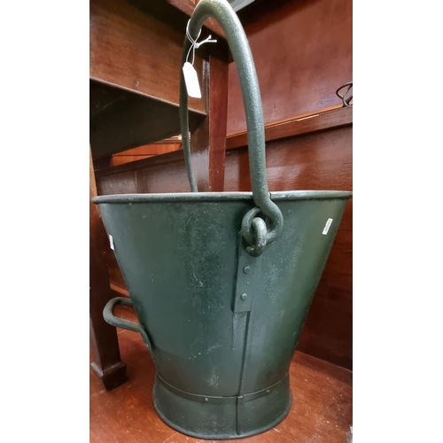 88 - Vintage painted peat bucket with swing handle.  (B.P. 21% + VAT)