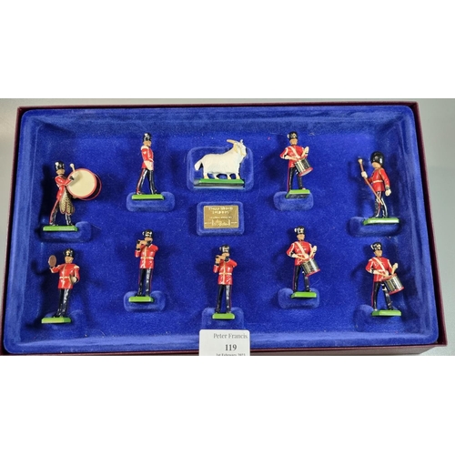 119 - Britians limited edition 'The Royal Welch Fusiliers' in original box. Limited edition of 6000 sets. ... 