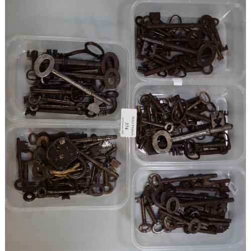 374 - Collection of Georgian and Victorian GWR and British Rail Keys.  (B.P. 21% + VAT)