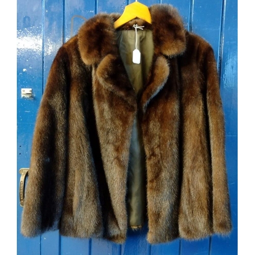 488 - Vintage dark brown Mink fur jacket.  (B.P. 21% + VAT)