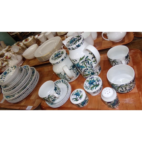 441 - Three trays of Staffordshire 'Midwinter' tea and dinnerware: six soup bowls and a gravy boat, three ... 