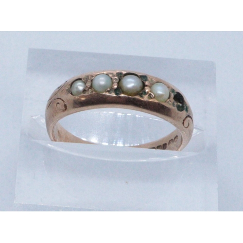 236 - 9ct gold seed pearl set dress ring. 2.2g approx (one pearl missing).
(B.P. 21% + VAT)