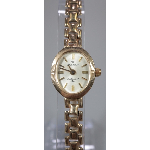 285 - 9ct gold ladies bracelet Sovereign dress watch. 9.5g approx. 
(B.P. 21% + VAT)