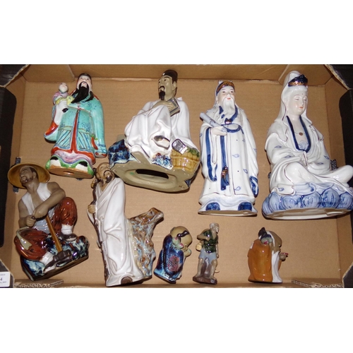 384 - Box of 20th century ceramic Oriental figures.   (B.P. 21% + VAT)