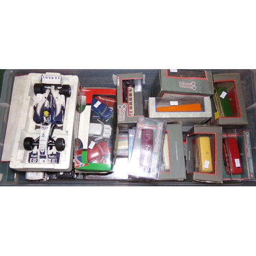 395 - Box of assorted model diecast vehicles in original boxes, mainly original Omnibus, Formula 1 racing ... 