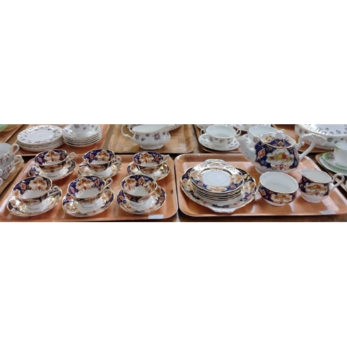 322 - Two trays of Royal Albert English bone china 'Heirloom' design teaware to include: six teacups and s... 