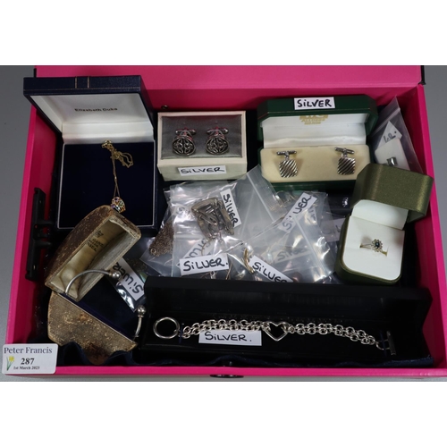 287 - Good collection of hallmarked silver jewellery, various, including: torque bangle, silver cufflinks,... 