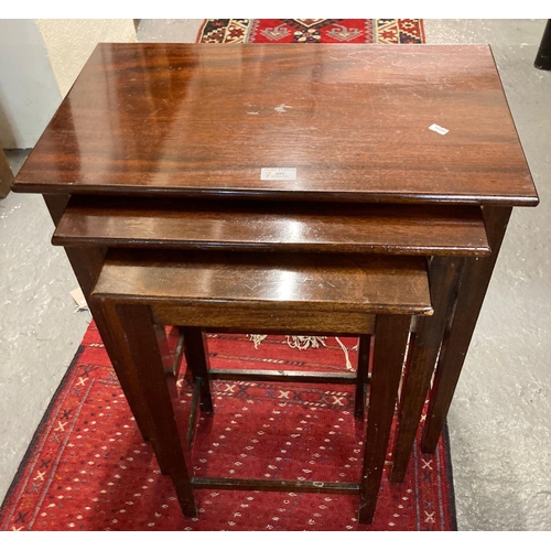 495 - 20th century mahogany nest of three tables.  (B.P. 21% + VAT)