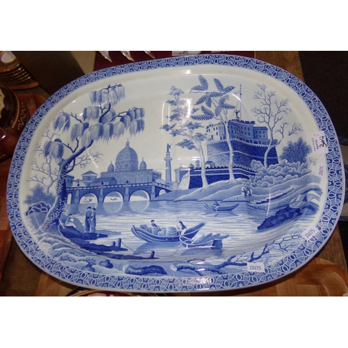 364 - Large 19th century Spode meat plate with gravy well, 'Tiber' pattern, and a large Cauldon ware basin... 