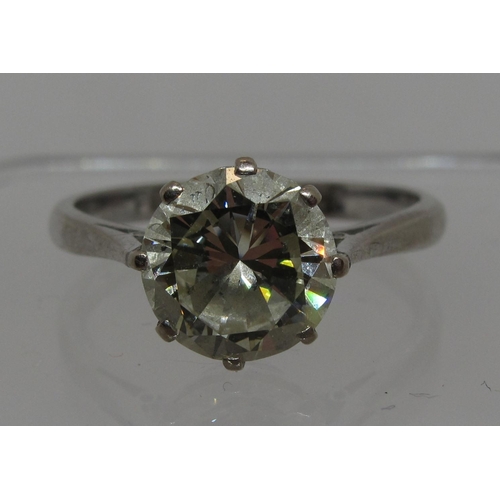 282 - A 2ct diamond solitaire ring set in platinum.  The old brilliant cut diamond an estimated diamond we... 