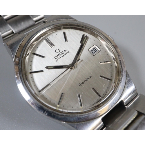 358 - Omega stainless steel automatic gents wristwatch having silvered face with baton numerals and date a... 