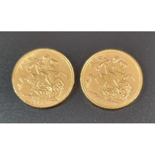 364 - Two late Victorian gold full sovereigns dated 1892 and 1899. (2)
(B.P. 21% + VAT)