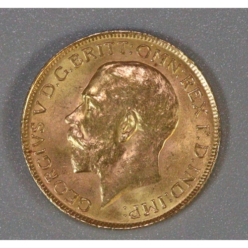 388 - Gold full sovereign dated 1927. 
(B.P. 21% + VAT)