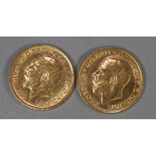 391 - Two gold full sovereigns dated 1912 and 1919. (2)
(B.P. 21% + VAT)