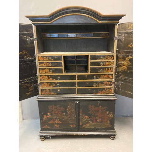 38 - 18th century chinoiserie lacquered  cabinet upon cupboard, having arch moulded resting above two bli... 