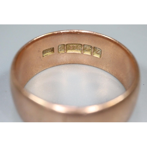 270 - Wedding ring in 9ct rose gold.  Ring size U.  Approx weight 7.6 grams.
(B.P. 21% + VAT)