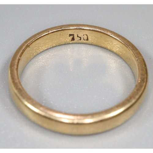 288 - Wedding ring in 18ct gold.  Ring size F.  Approx weight 2.6 grams.
(B.P. 21% + VAT)