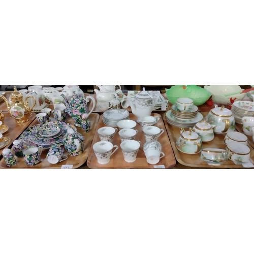 392 - 15 piece Japanese Kutani teaset including teapot, together with a 15 piece Noritake coffee set inclu... 