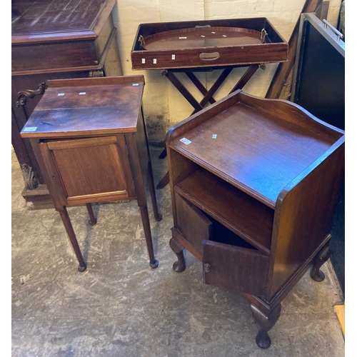 608 - Early 20th century butler's tray on stand, oval two handled mahogany tray, and two bedside cupboards... 