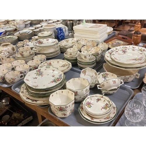 417 - Eight trays of Royal Doulton Old Leeds Sprays tea and dinner ware items.  (8)   (B.P. 21% + VAT)