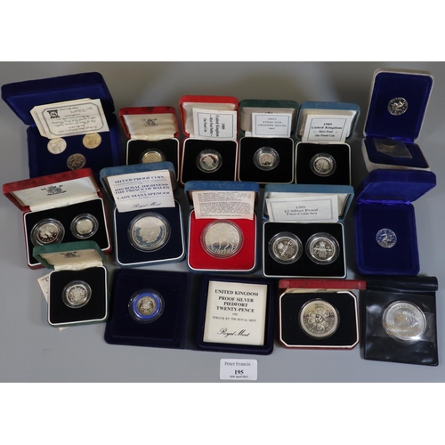 195 - Collection of mainly cased silver coins, to include: Isle of Man £1 coin set, other Isle of Man coin... 