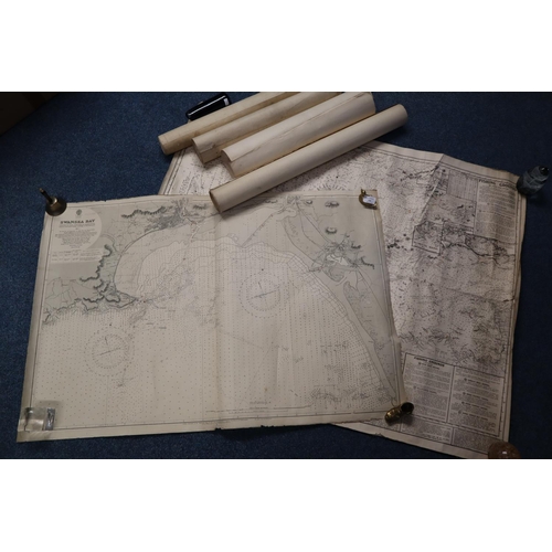 199 - Box of Naval charts including : Closes Fishermans' Chart English Channel, Swansea etc. First World W... 