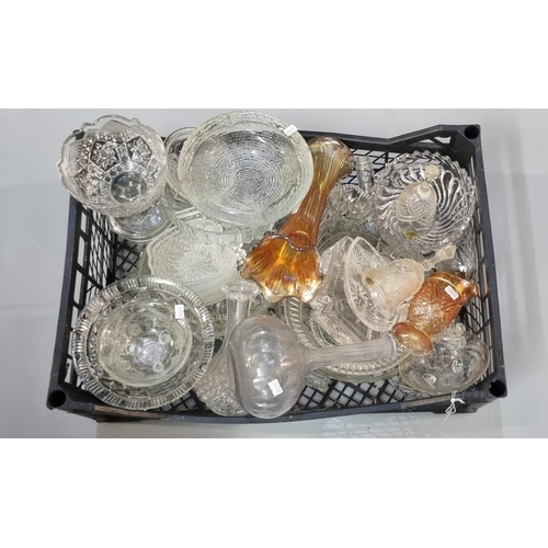 419 - Box of glassware.  (B.P. 21% + VAT)