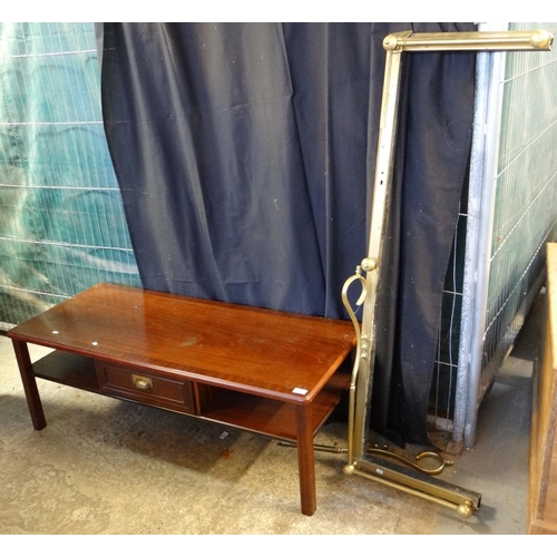 554 - Mahogany finish single drawer modern coffee table together with a Victorian brass extending fire fen... 