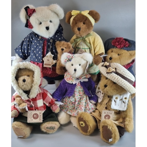 86 - Collection of six modern Boyds 'The Head Bean collection' and other teddy bears. (6)
(B.P. 21% + VAT... 