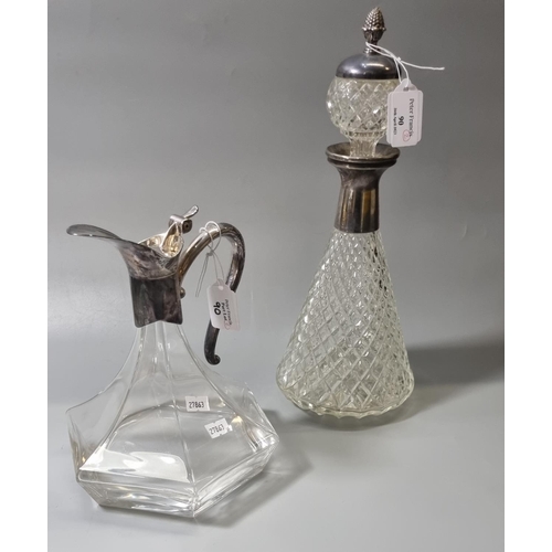 90 - Art Deco Italian hexagonal lead crystal glass claret jug decanter with silver plated spout, together... 