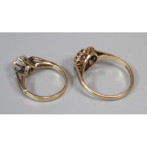 242 - Two 9ct gold dress rings. Ring size H and M.  Approx weight in total 4.8 grams.
(B.P. 21% + VAT)