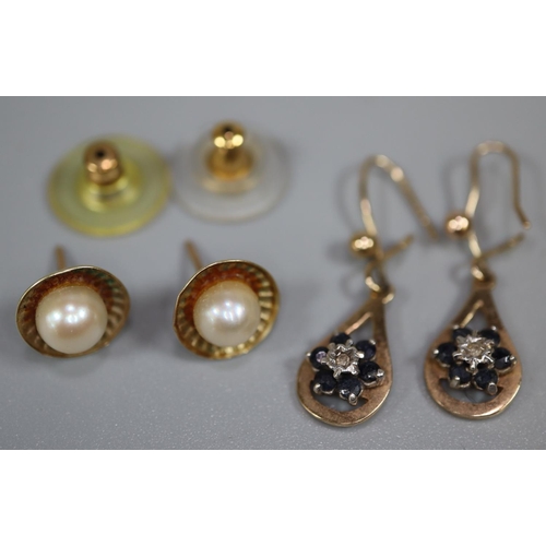 251 - Two pairs of 9ct gold earrings, 3.4g approx.  (B.P. 21% + VAT)