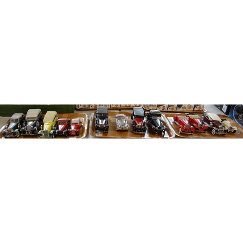 447 - Three trays of Franklin Mint diecast model vehicles, mainly vintage cars (no boxes).  (3)  (B.P. 21%... 