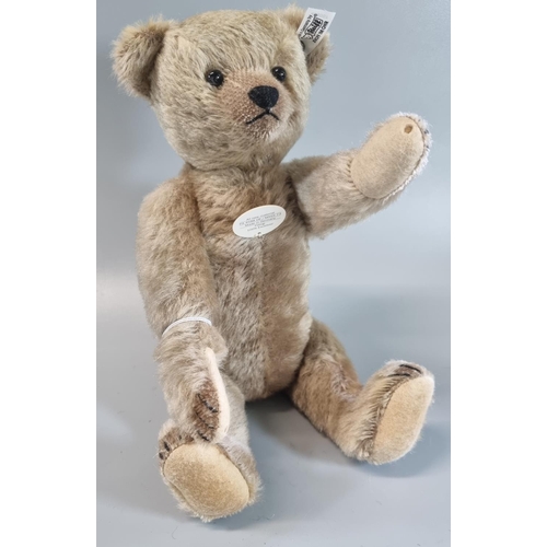 461 - Modern Steiff growling teddy bear 1908 in original box with COA.  (B.P. 21% + VAT)