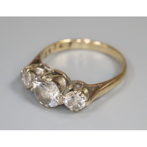 226 - 9ct gold three stone dress ring, size I, 2g approx.  (B.P. 21% + VAT)