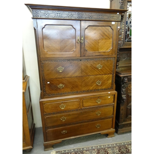 488 - 18th century style mahogany two stage tallboy chest on chest.  (B.P. 21% + VAT)