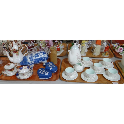 425 - Fifteen piece Foley bone china coffee set with floral pattern. Together with a tray of china to incl... 