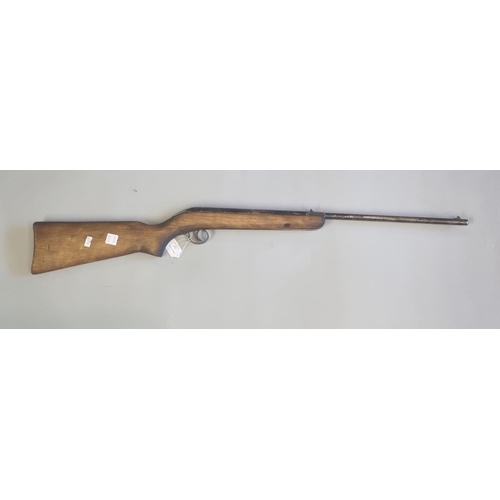 211 - Vintage break action air rifle with 31cm barrel and half stock.  Over 18s only.  (B.P. 21% + VAT)