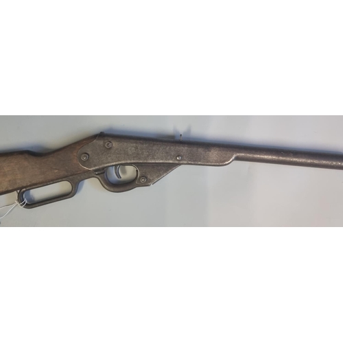 215 - Daisy break action underlever action pop gun air rifle.  Over 18s only.  (B.P. 21% + VAT)