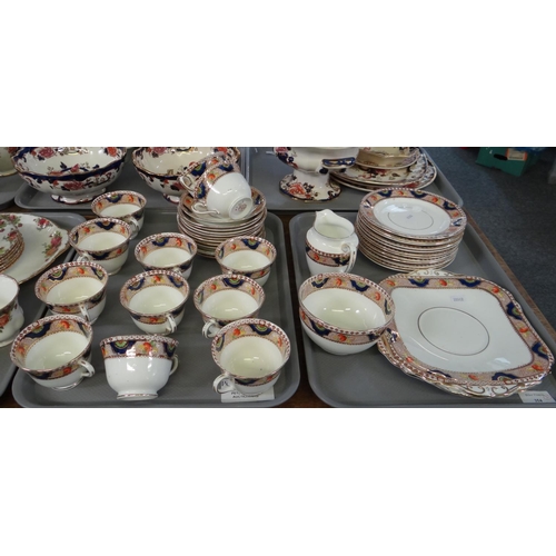 354 - Two trays of Doric china 'Regal' teaware to include: teacups and saucers, milk jug, sugar bowl, smal... 