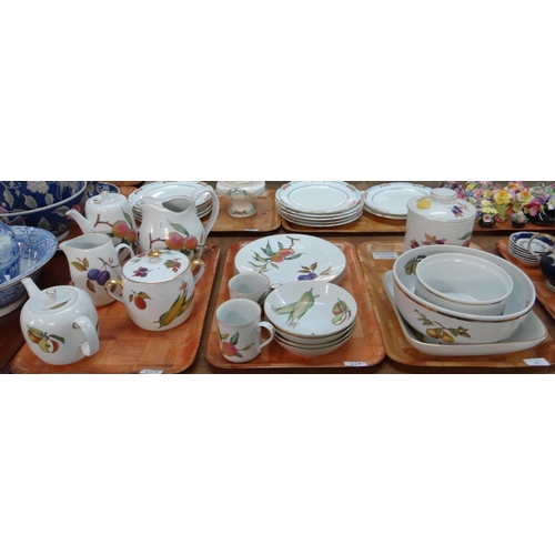 407 - Three trays of Royal Worcester 'Evesham' oven to tableware to include; teapot, coffee pot, water jug... 