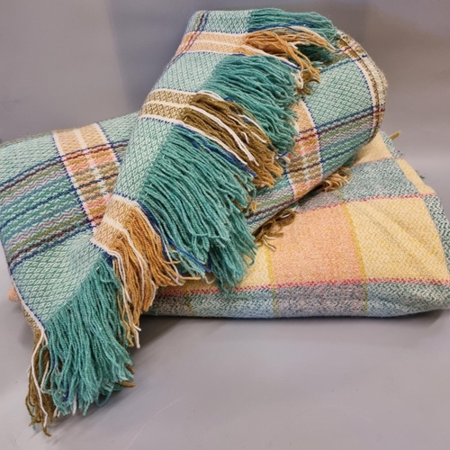 456 - Two vintage check blankets or carthen with fringed edges. (2)
(B.P. 21% + VAT)