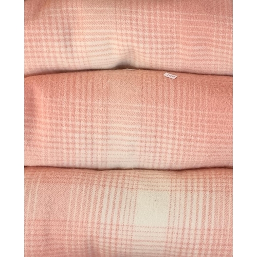 161 - Three similar vintage woollen pink and cream check blankets. (3)
(B.P. 21% + VAT)